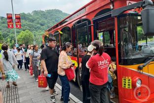 半场-姆巴佩空门遭聚勒极限解围穆阿尼屡失单刀 巴黎暂0-0多特